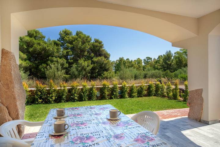 Location de vacances pour 6 personnes, avec jardin à Budoni - 3