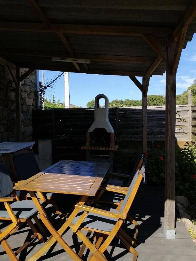 Location de vacances pour 4 personnes, avec vue et jardin à Sarrola-Carcopino - 4
