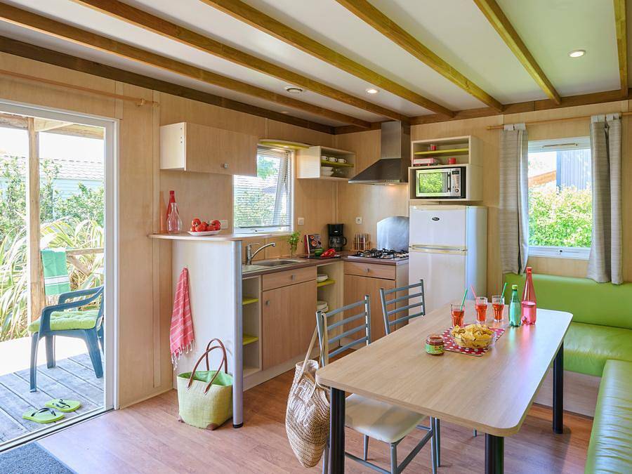 Camping Les Chalands Fleuris - Chalet 6 personen - Chalet Grand Large 6 Personen in Saint-André-des-Eaux, Côte d'Amour