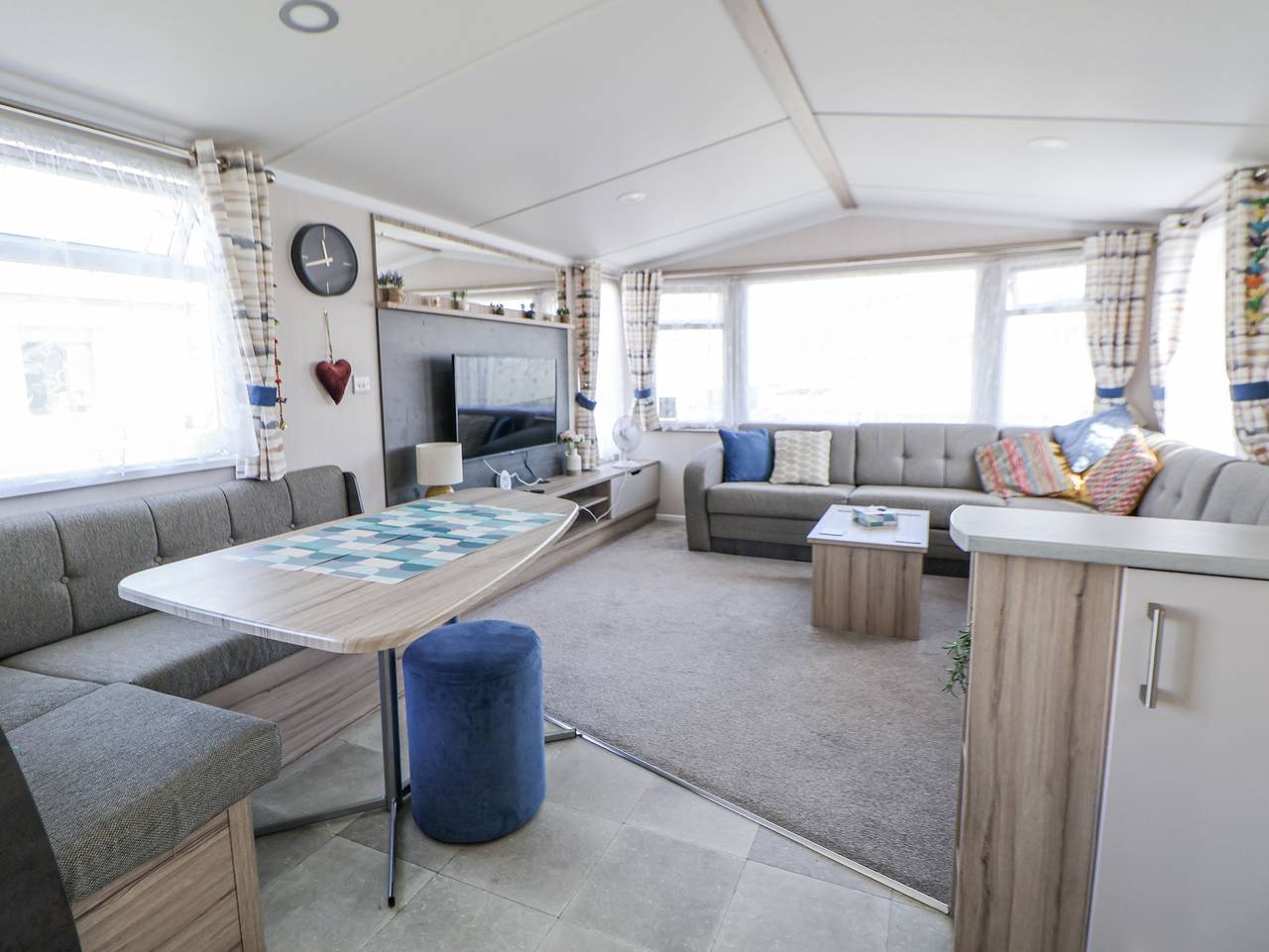 V9 Ty Mawr Holiday Park in Towyn, Conwy und Umgebung