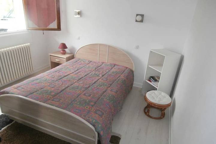 Appartement entier, Charmant f1 tout confort quartier residentiel et calme in Aix-les-Bains, Région de Chambéry