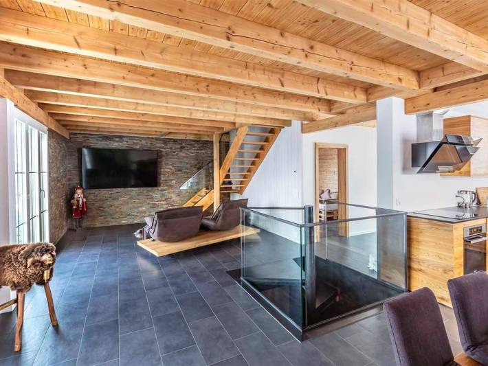 Ferienhaus für 7 Personen, mit Balkon und Terrasse sowie Garten und Sauna im Uri