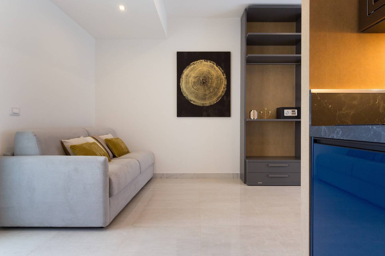 Ganzes Studio, Studio "Residenz Meridian Unità 5" in Strandnähe, mit Bergblick, Pool & Wlan in Villa San Pietro, Cagliari Provinz