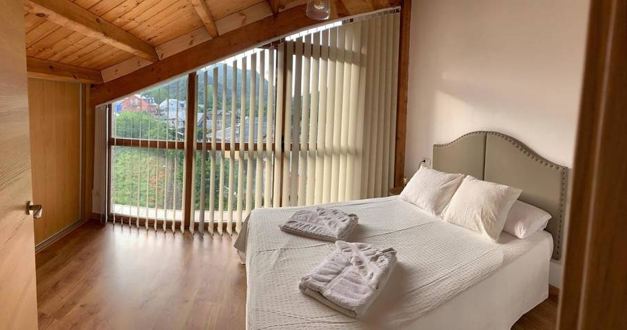 Apartamento para 6 personas, con vistas y jardín, Familias con niños en Ponferrada