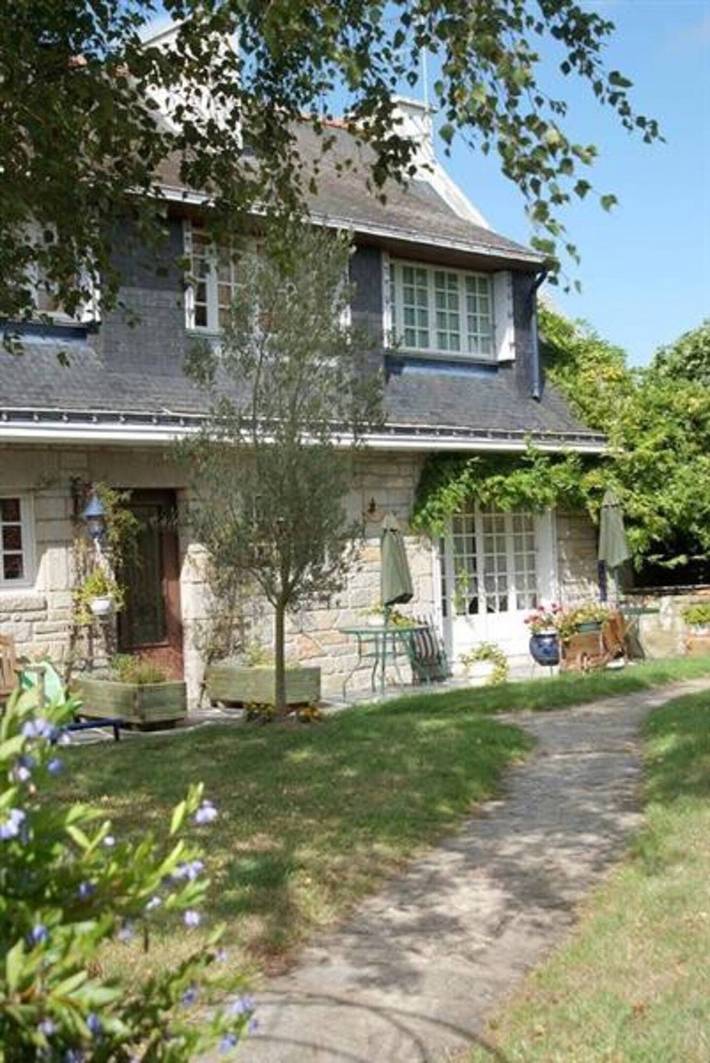 Entire apartment, Apartment 'Le Goéland' with Shared Pool, Shared Terrace and Wi-Fi in Sarzeau, Côte des Mégalithes