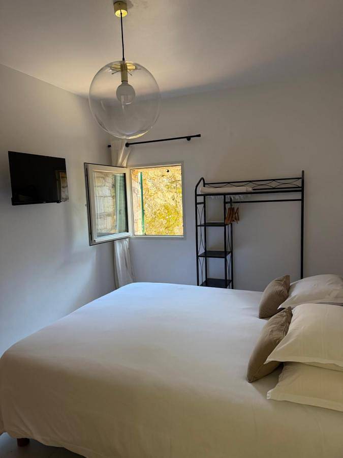 Chambre d’hôte pour 4 personnes, avec piscine ainsi que jardin et terrasse à Corte - 3