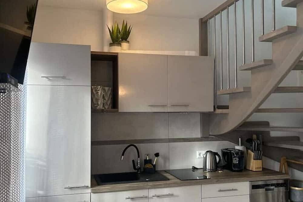 Ganze Wohnung, Haus am See mit Strandzugang - Apartment (Nr. 1) in Borne Sulinowo, Westpommern