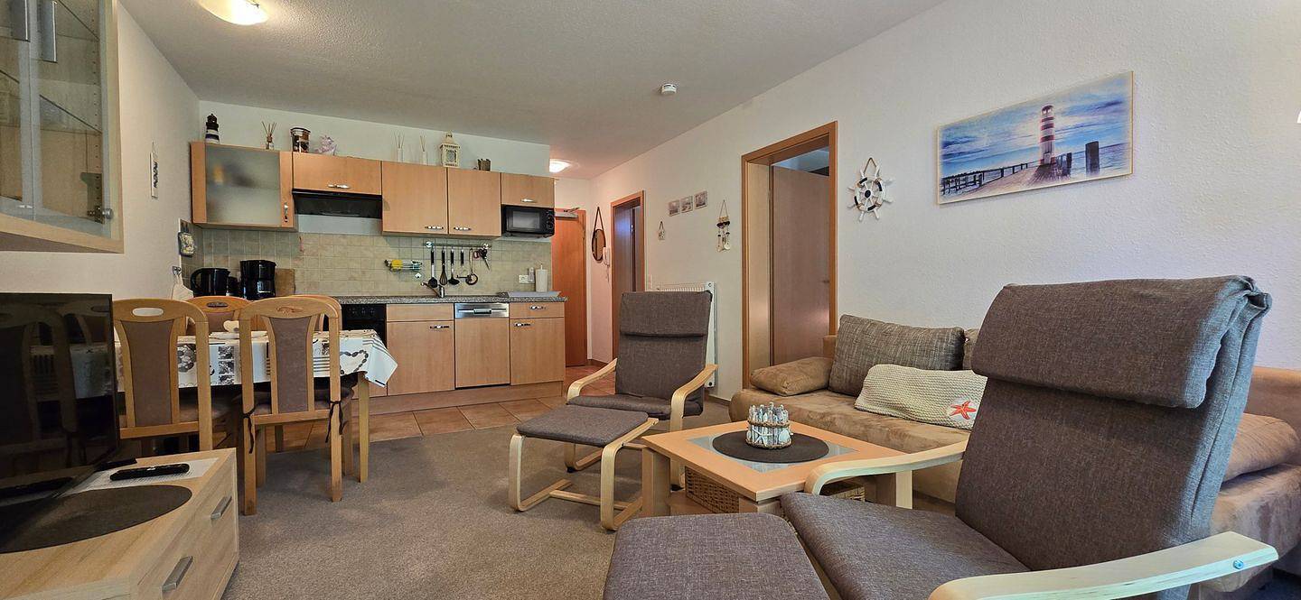 Apartamento entero, Strandnahe 2-Zimmer-Ferienwohnung für 3 Pers. mit Fahrrädern in Graal-Müritz, Rostock y sus alrededores