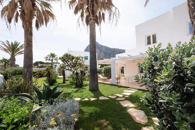 Villa pour 8 personnes, avec balcon/terrasse, adapté aux familles à San Vito Lo Capo