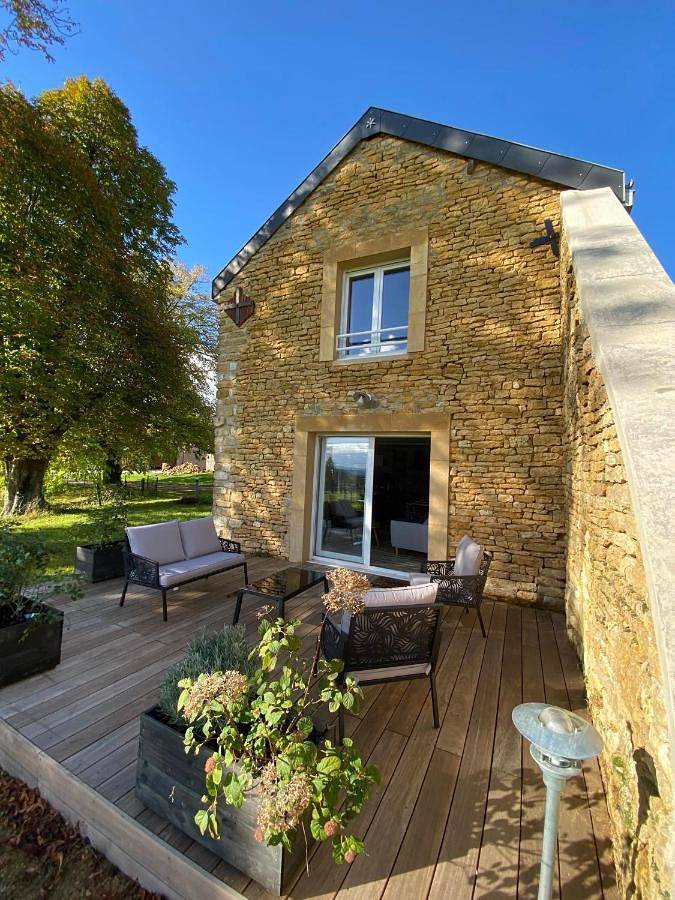 Gîte pour 4 personnes, avec terrasse et vue, adapté aux familles dans Villers-sur-le-Mont
