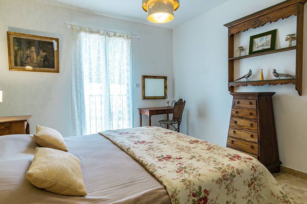 Stunning house on the edge of the Luberon in Cheval-Blanc, Parc naturel régional du Luberon