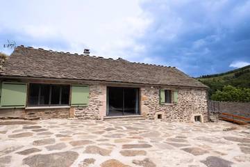 Gîte pour 6 personnes, avec balcon et piscine dans Station du Bleymard - Mont Lozère
