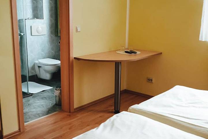 Ferienwohnung für 4 Personen, mit Garten in Priepert - 2