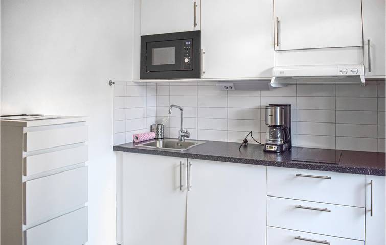 Ganze Ferienwohnung, Ferienwohnung für 2 Personen mit Garten in Färjestaden, Öland