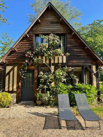Chalet pour 2 personnes, avec terrasse ainsi que vue et jardin en Normandie