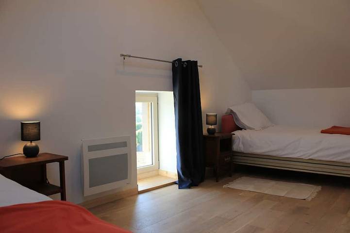 Location de vacances pour 4 personnes, avec jardin à Rubercy - 3