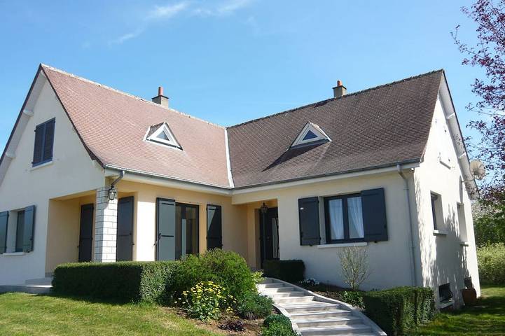Gîte pour 8 personnes, avec jardin, animaux acceptés