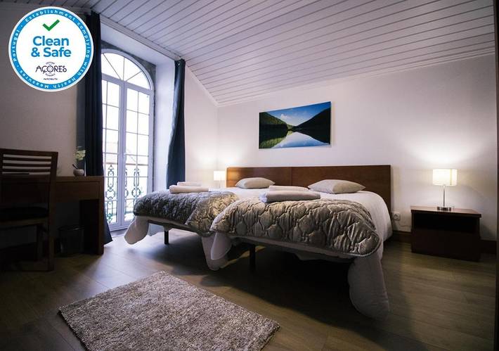 Maison d’hôte pour 13 personnes, avec vue ainsi que jardin et piscine dans Açores - 2