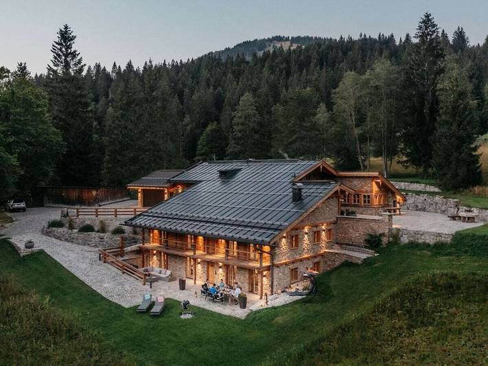 Chalet für 8 Personen, mit Balkon und Terrasse in Rottach-Egern