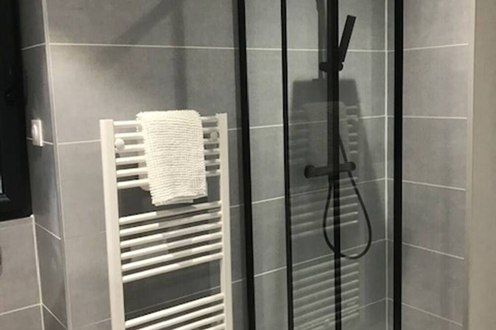 Gite 2 persons with Spa And swimming pool in Les Moutiers-en-Retz, Region de Saint-Nazaire