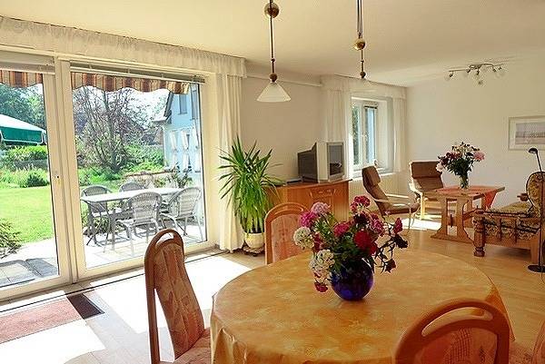 Ferienwohnung für 4 Personen, mit Garten und Terrasse in Zingst - 2