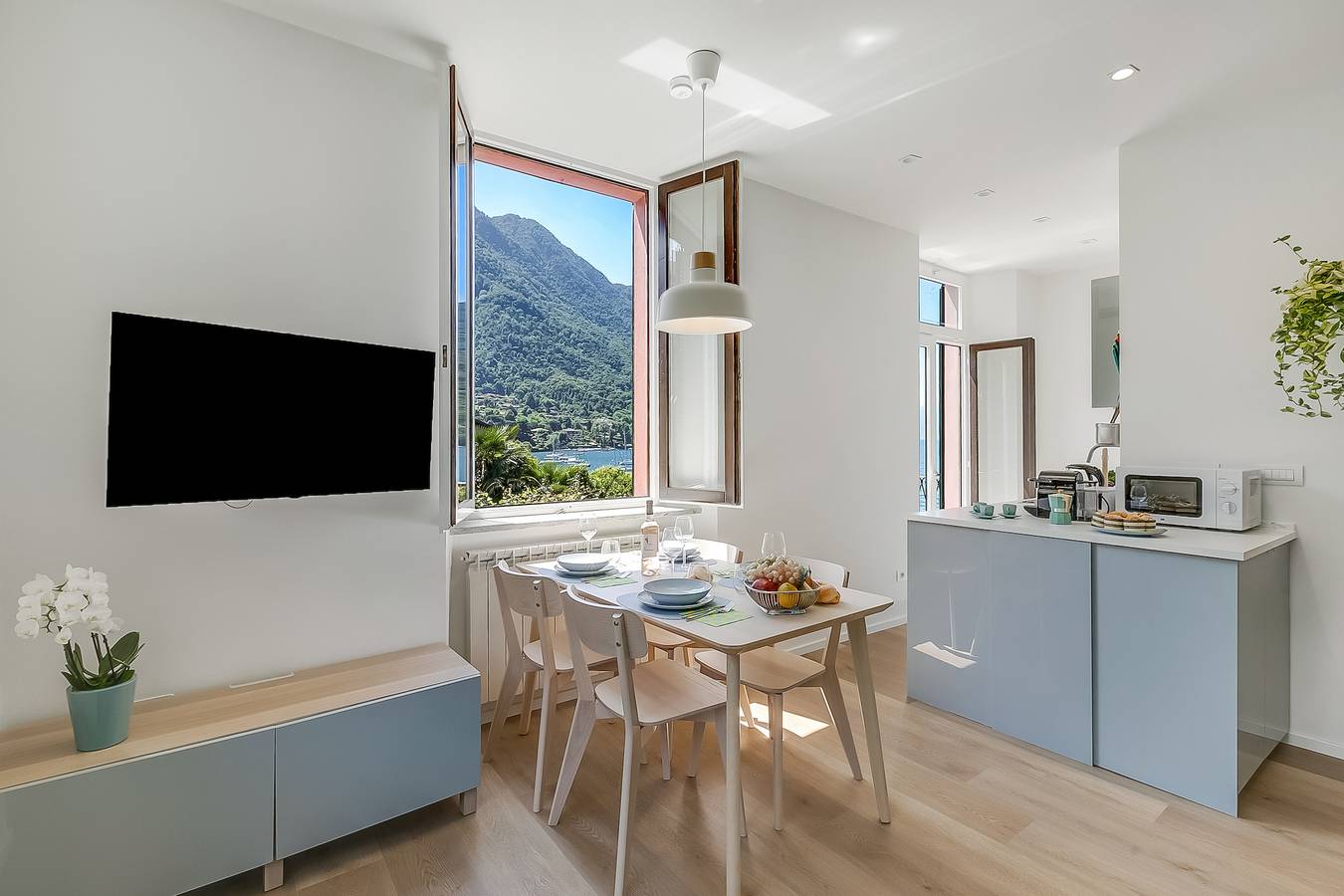 Appartement entier, Il Porticciolo Lake Front in Castelveccana, Lac Majeur (Lombardie)