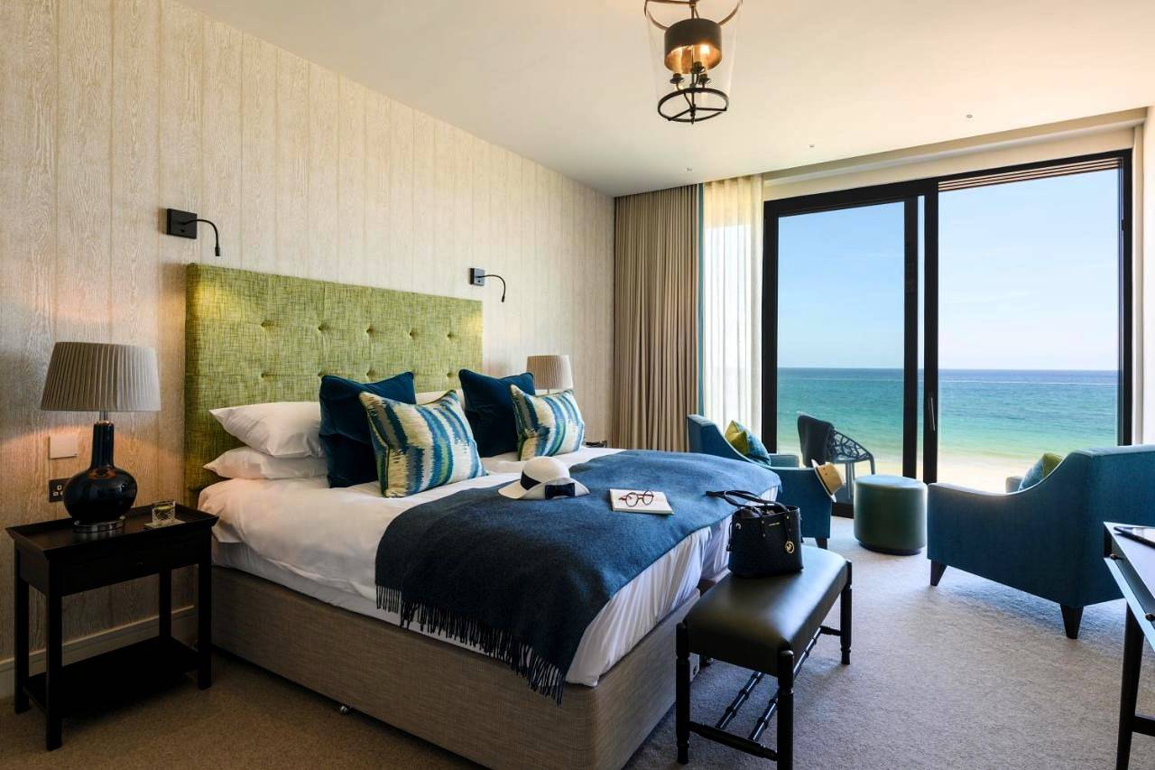 Villa - Beach Front in Carbis Bay, Cornwall