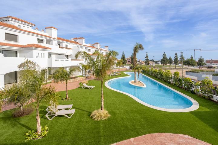 Apartment for 6 people, with ocean view and view as well as balcony/terrace in Los Alcázares