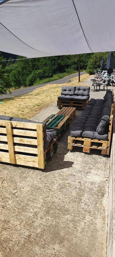 Gîte pour 3 personnes, avec Terrasse et Vue à Condat - 3