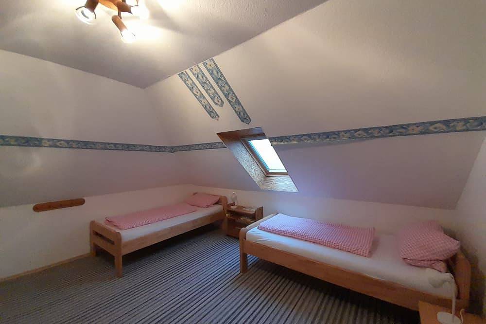 Ganze Wohnung, Ferienwohnung Schurer in Karby, Rendsburg-Eckernförde