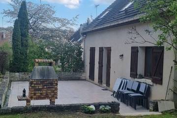 Gîte pour 12 personnes à Pont-Sainte-Maxence