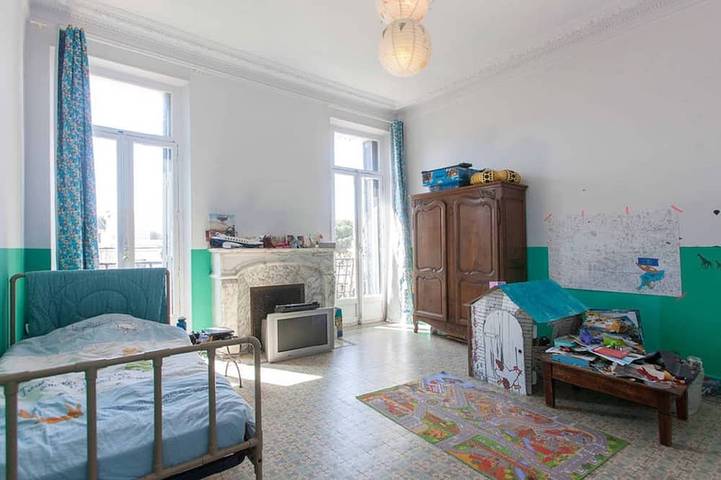 Location de vacances pour 10 personnes, avec balcon et jardin dans La Pointe-Rouge - 2
