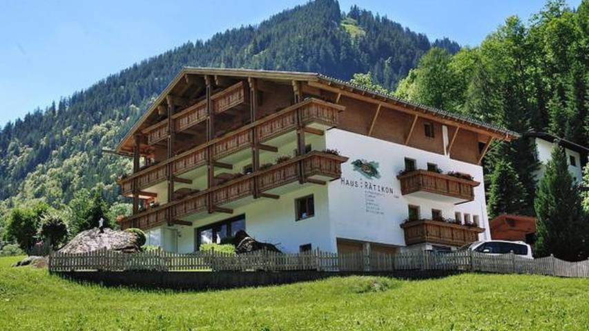 Ferienwohnung für 6 Personen, mit Sauna und Balkon in Brand - 2