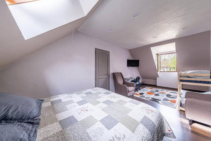 Gîte pour 10 personnes à Couilly-Pont-aux-Dames - 4