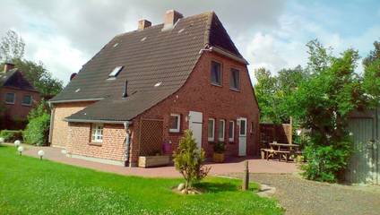 Ferienhaus für 6 Personen, mit Garten und Terrasse in Poppenbüll