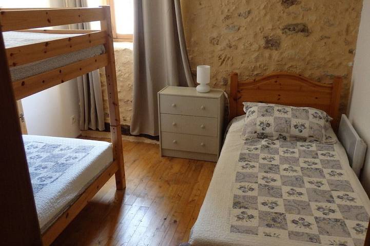 Location de vacances pour 5 personnes, avec jardin et piscine à Bouillac - 2