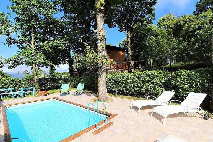 Villa for 8 people, with garden - 1