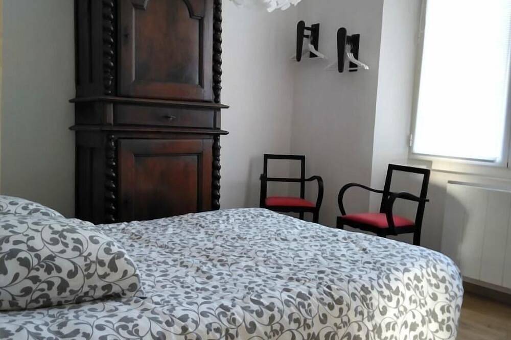 Capucine au soleil, appartement 80m², climatisé, ventilé et bien tempéré in Sanary-sur-Mer, Côte méditerranéenne (France)