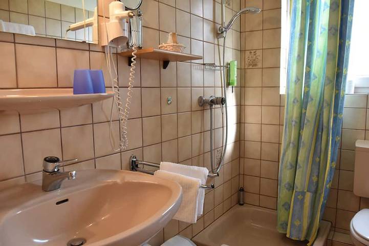 Ferienwohnung für 3 Personen, mit Garten in Güby - 2