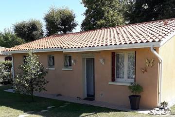 Gîte pour 5 personnes, avec terrasse et jardin à Saint-Médard-en-Jalles