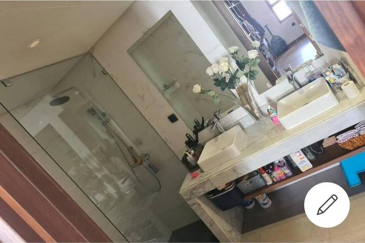 Appartement de vacances pour 2 personnes, avec jardin ainsi que piscine et vue