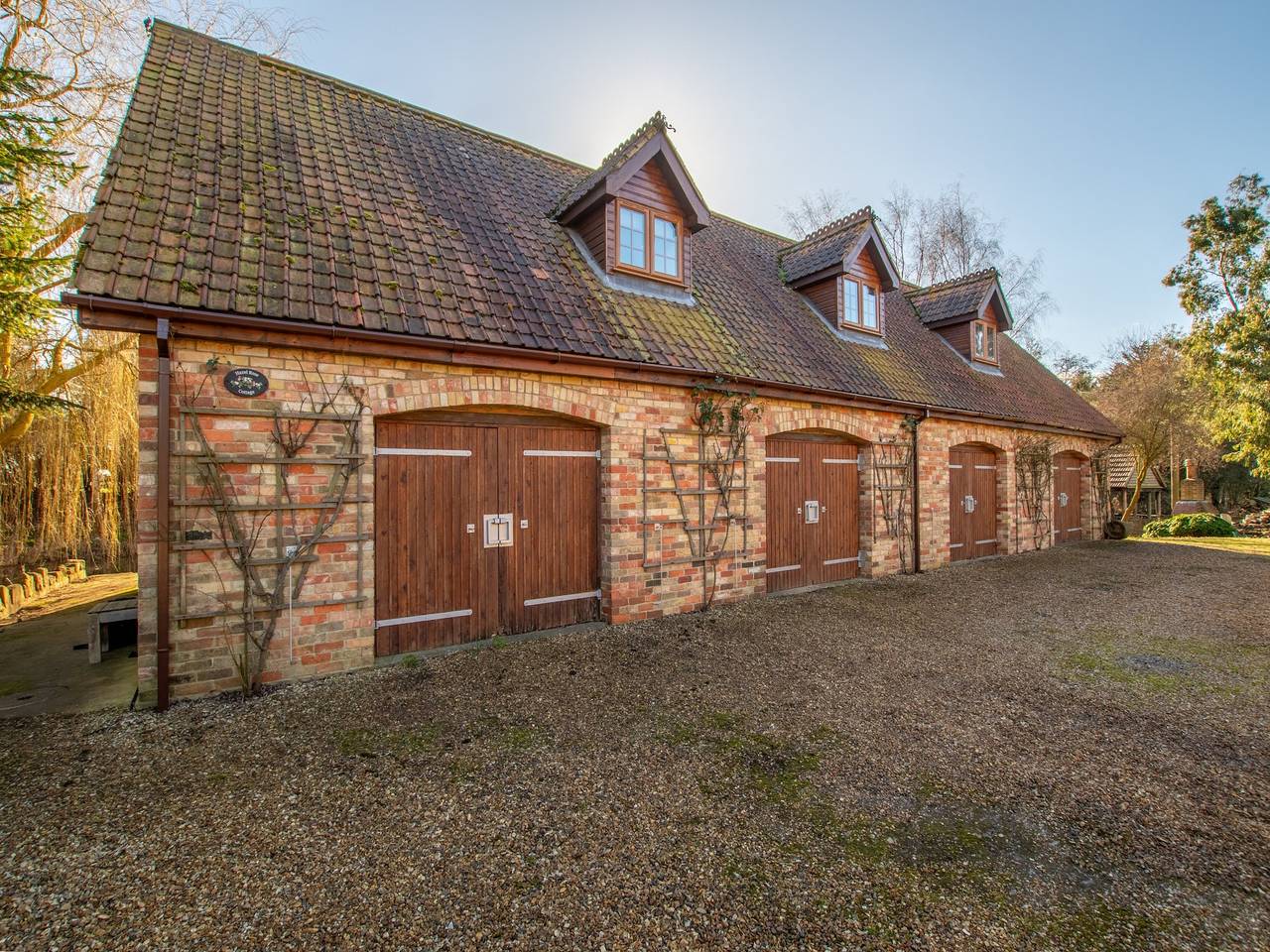 Cottage on Private Island in Cambridgeshire in Ramsey (Cambridgeshire), Cambridgeshire
