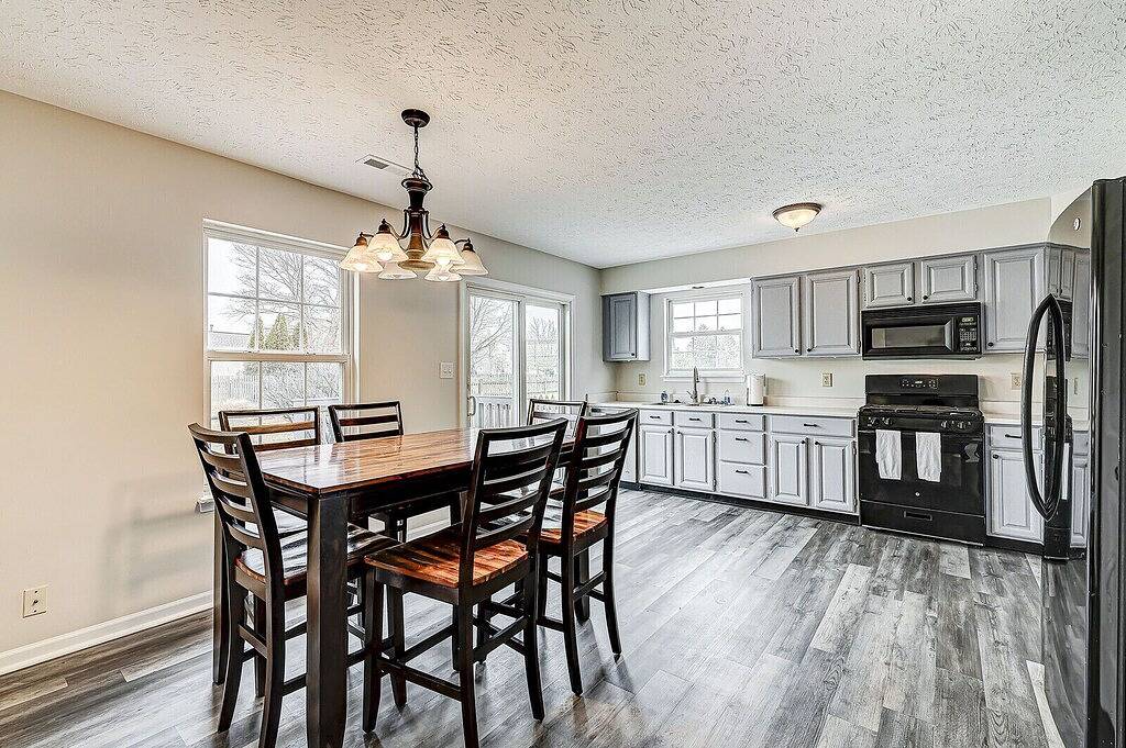 3-min from downtown Fishers in Hamilton County