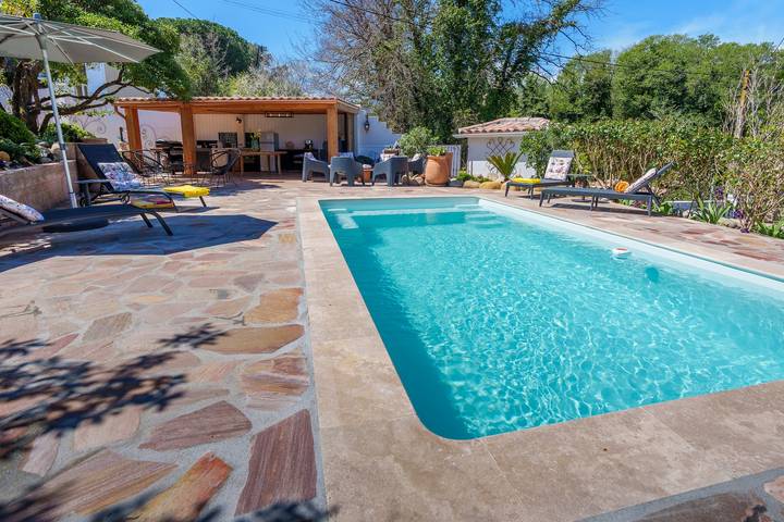 Gîte pour 6 personnes, avec piscine et jardin à Prunelli-di-Fiumorbo - 2