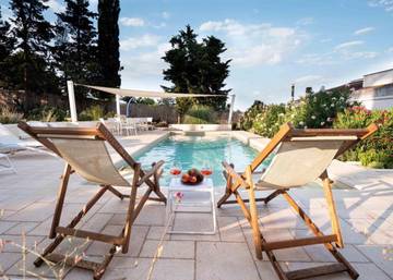 Gîte pour 3 personnes, avec piscine et jardin, animaux acceptés dans Ceglie Messapico