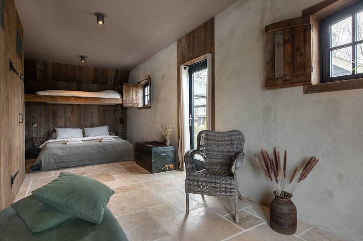 Luxuriöse Scheune mit Sauna und Hot Tub in der Nähe von Amsterdam in Groene Hart