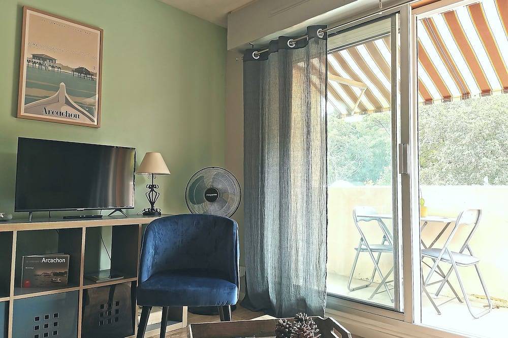 Appartement entier, Appartement T2 de 40m2 avec parking privatif au cœur d'Arcachon in Arcachon, Région d'Arcachon
