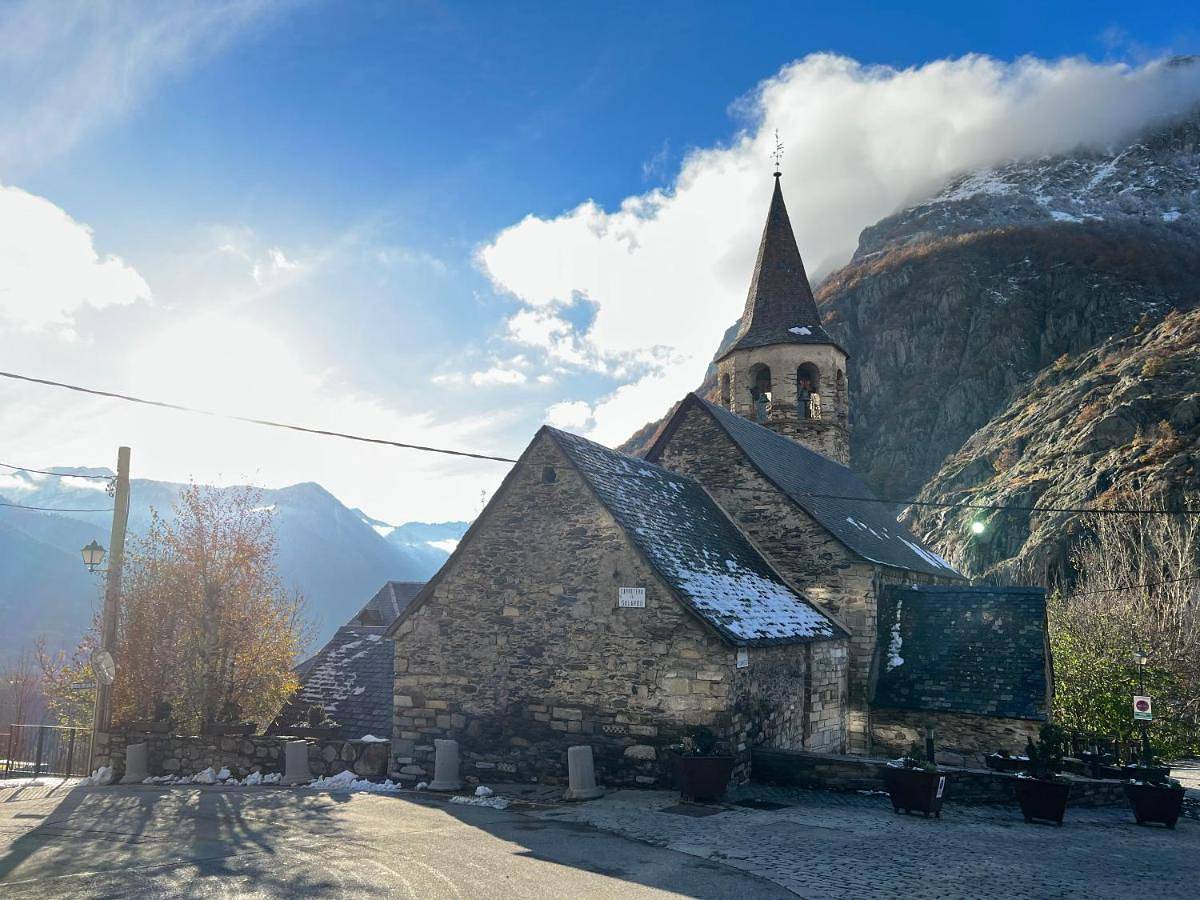 Casa de piedra con encanto en el bonito pueblo de Bagergue in Bagergue, Alto Arán