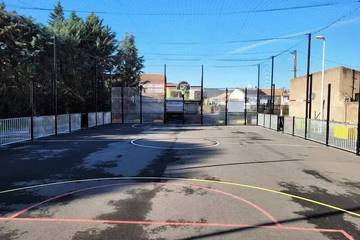 Camping pour 4 Personnes dans Cessenon-sur-Orb, Parc naturel régional du Haut-Languedoc, Photo 2