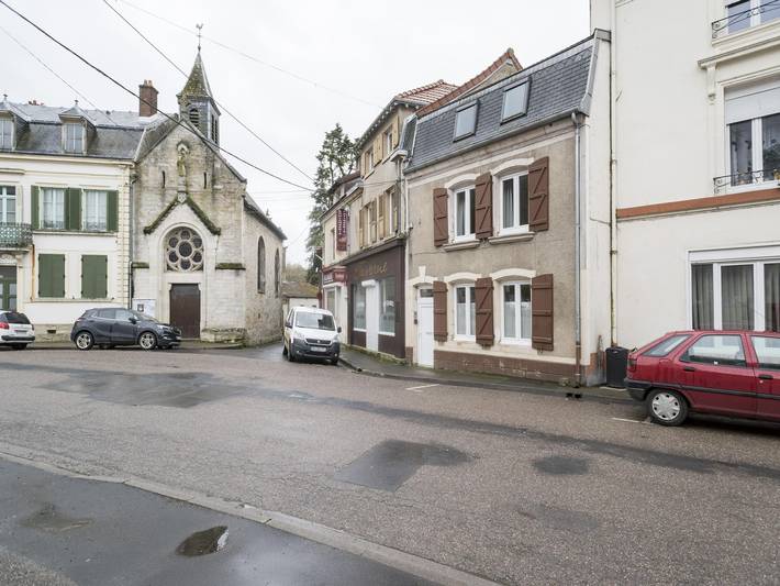 Maison de vacances pour 10 personnes avec vue sur le lac in Dun-sur-Meuse, Verdun